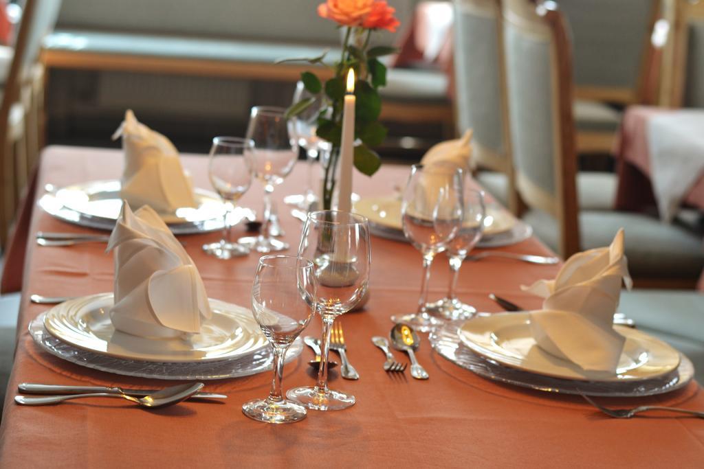 Hotel-Restaurant Heiligenstadter Hof Heiligenstadt in Oberfranken Eksteriør billede